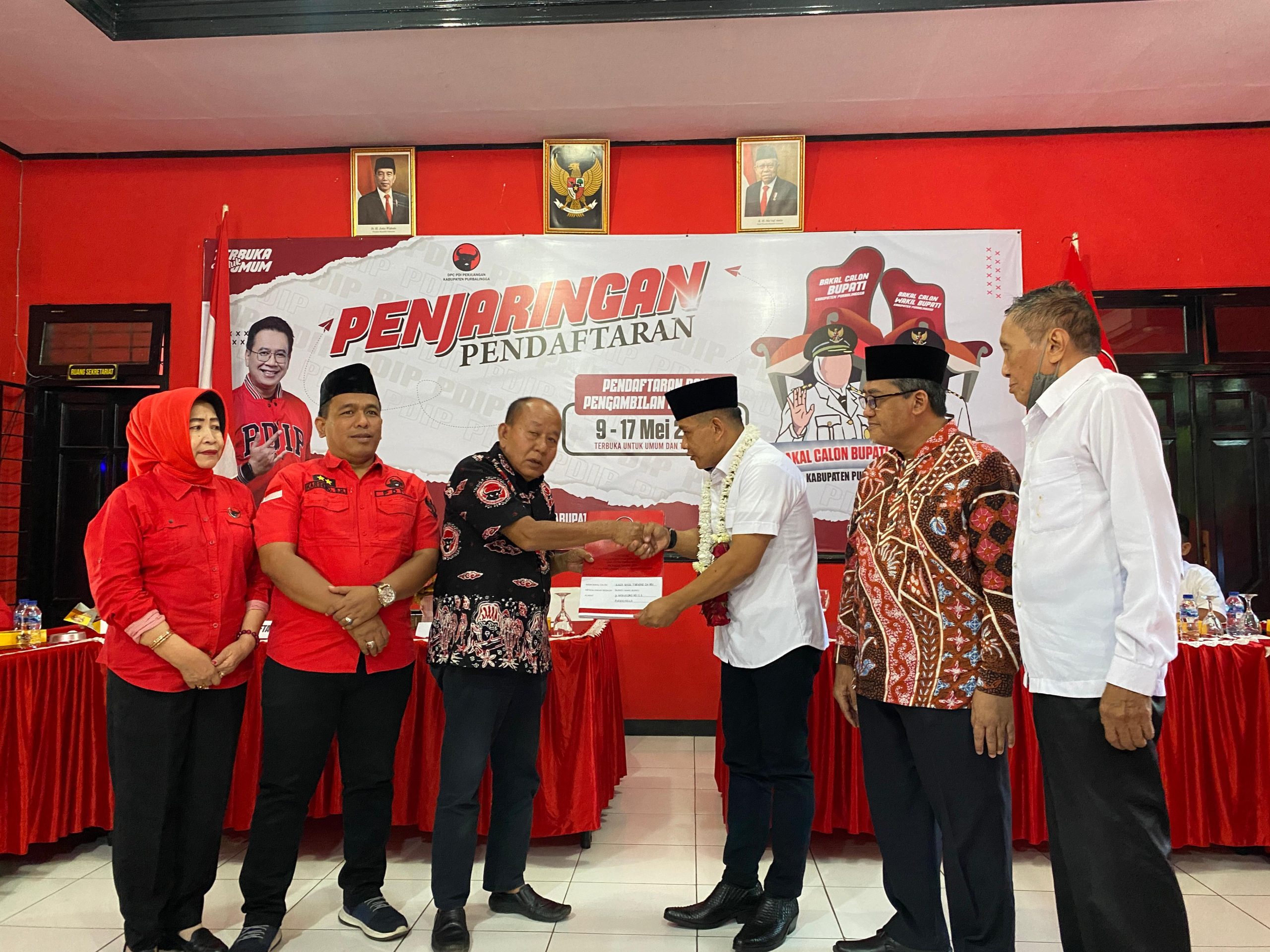Wakil Sekretaris  DPP Perindo Cawabup Keempat Mendaftar  ke PDIP Purbalingga
