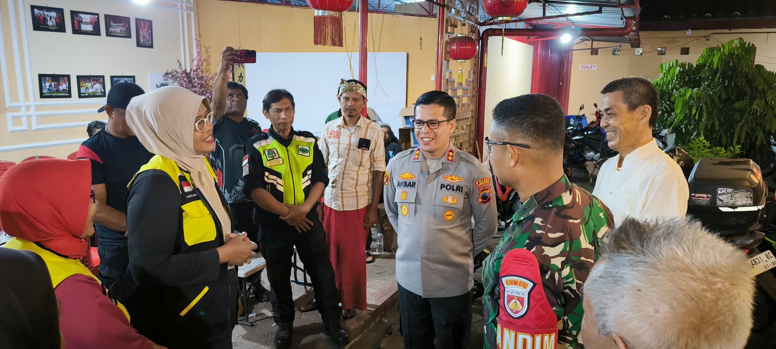 Kapolres Purbalingga Bersama Dandim Pantau Keamanan Jelang Perayan Imlek