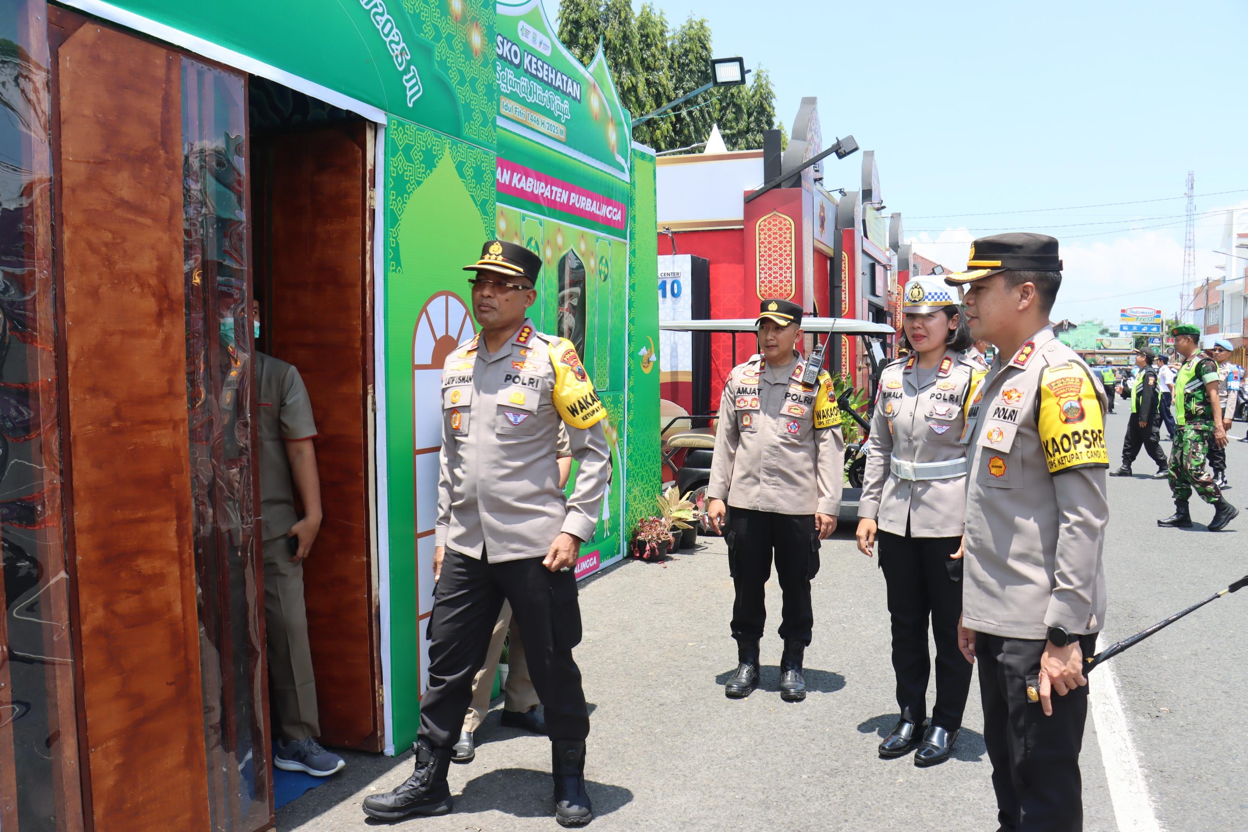 Wakapolda Jateng Cek Kesiapan Pos Pelayanan Operasi Ketupat Candi 2025 di Purbalingga