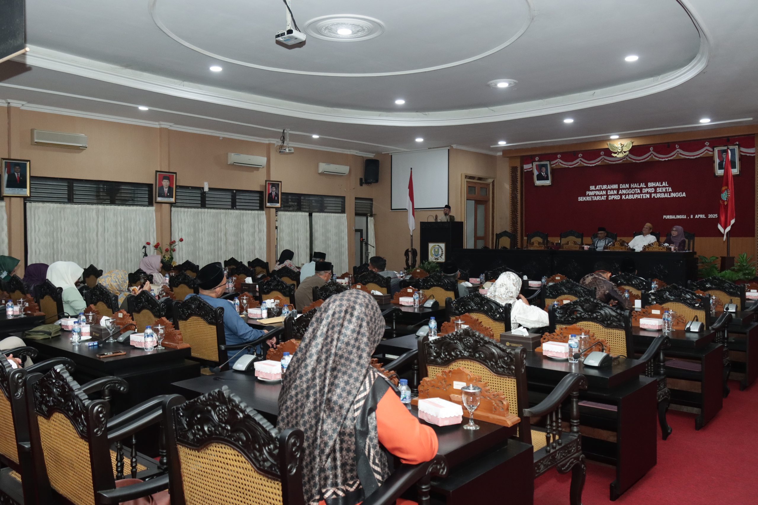 Hari Pertama Masuk Kerja Usai Libur Lebaran, DPRD Purbalingga Gelar Silaturahmi dan Halal Bihalal