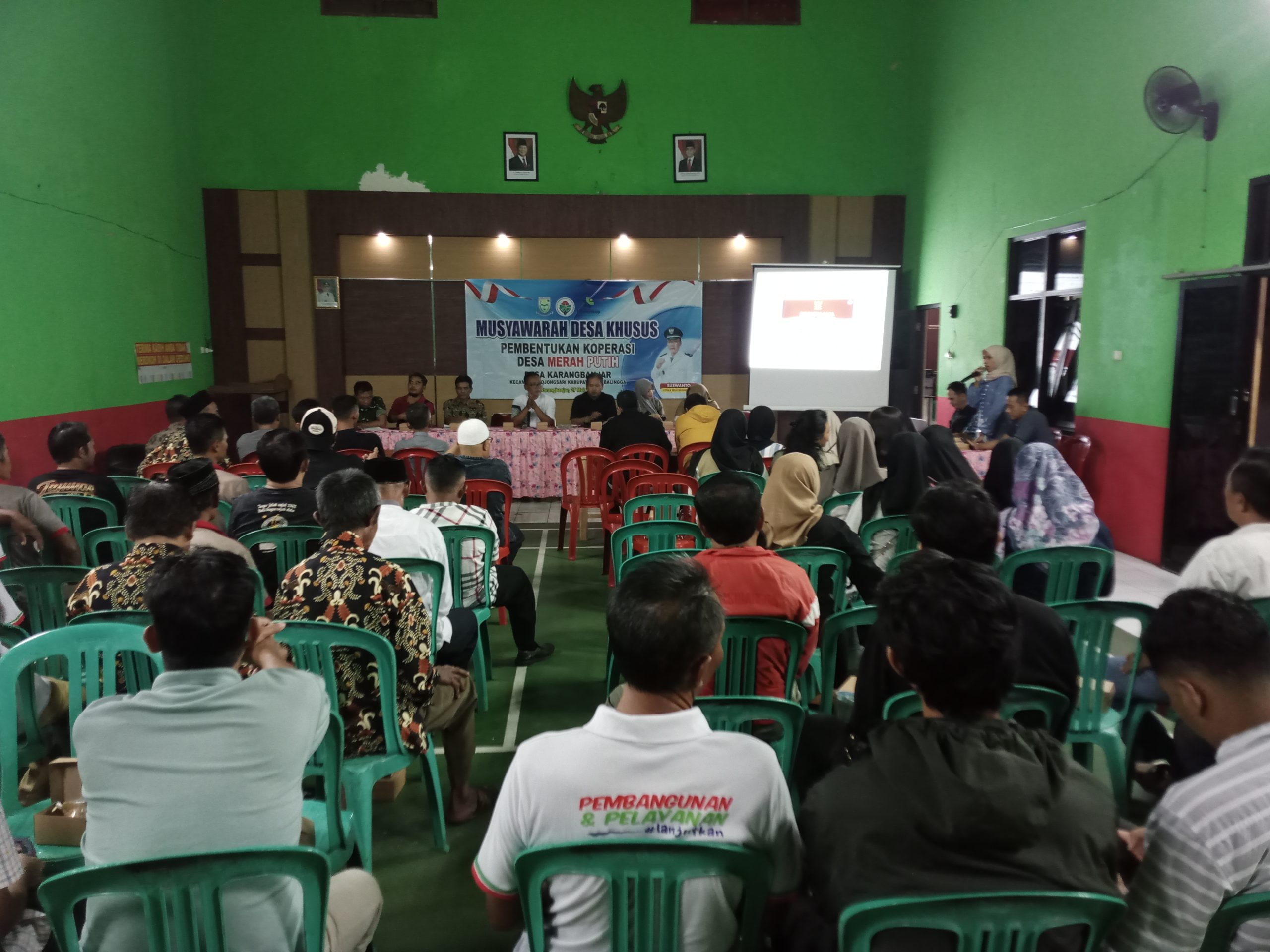 Pembentukan Koperasi Desa Merah Putih Dipercepat, Pemdes Karangbanjar Gelar Musdesus Tetapkan Pengurus Koprasi