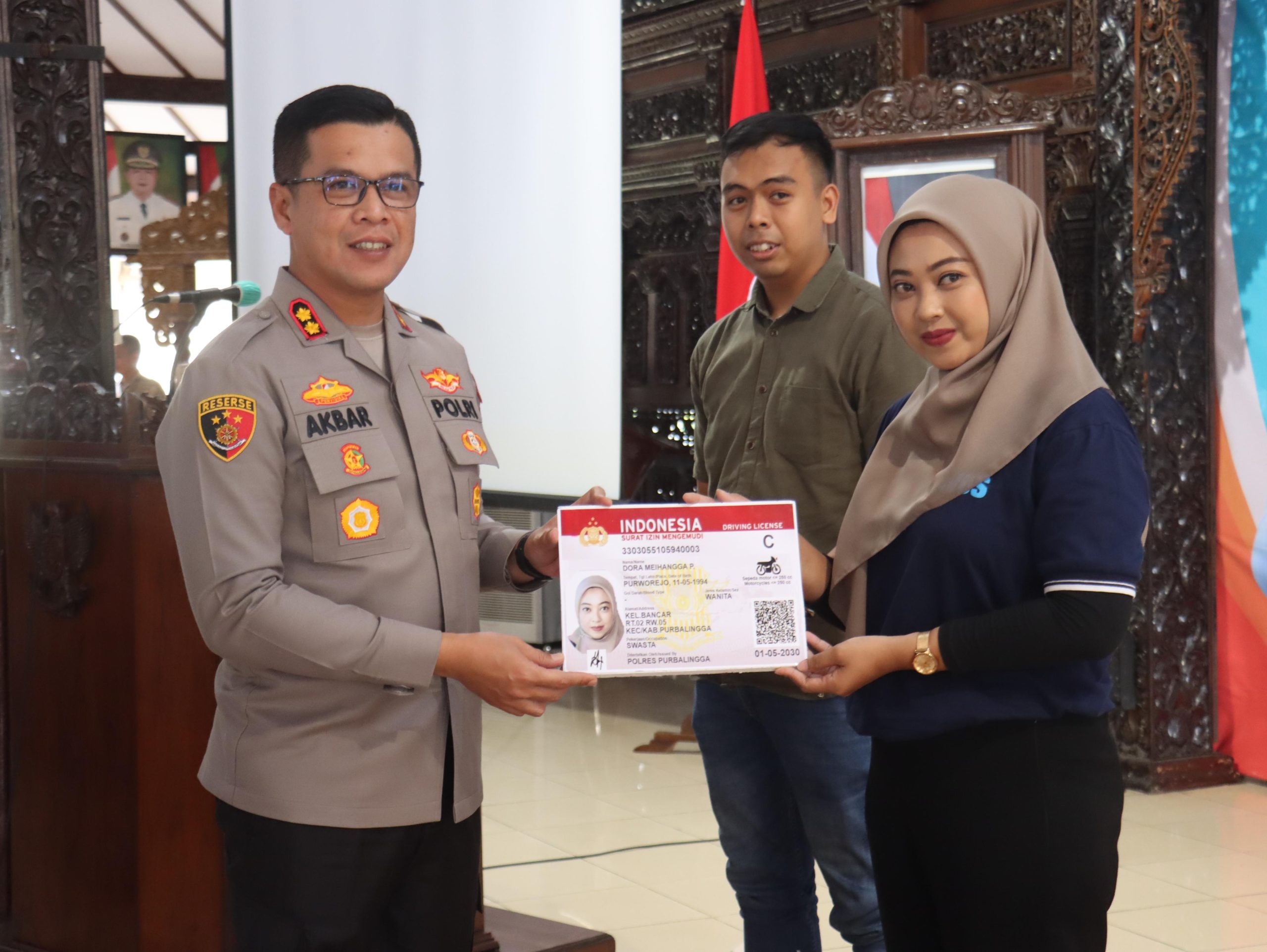 Peringati May Day, Polres Purbalingga Beri Layanan Perpanjangan SIM Gratis untuk Pekerja