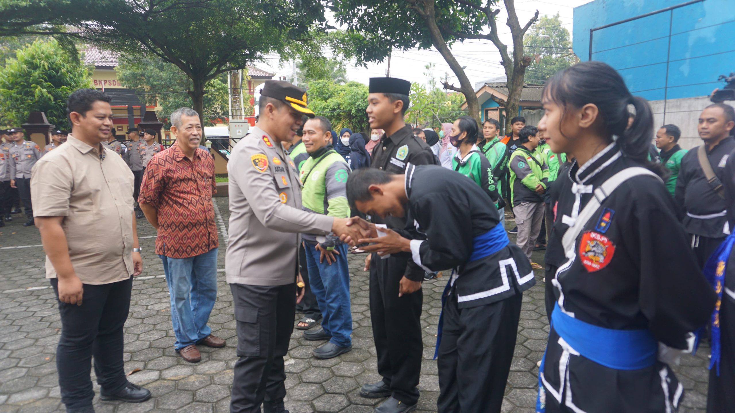 Purbalingga Bersama Gereja Katolik Santo Agustinus Gelar Bakti Kesehatan dan Bakti Religi Hari Bhayangkara Ke 79