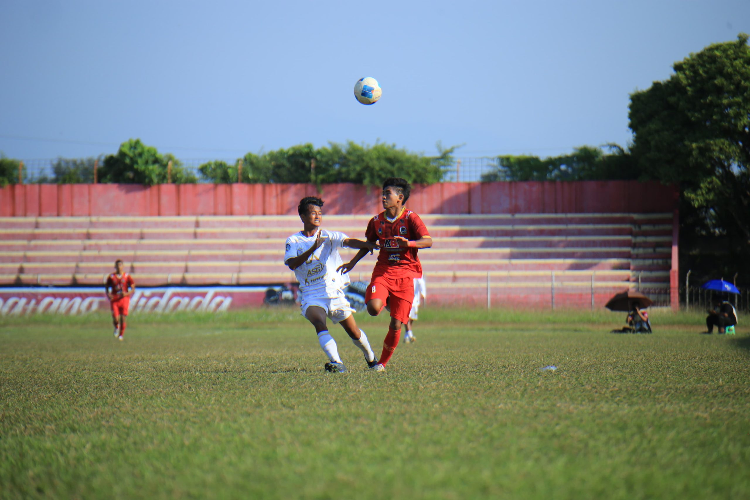 Perwira Timur U-17 Bangkit! Libas Persekat Tegal 2-0, Siap Tancap Gas di Piala Suratin 2025