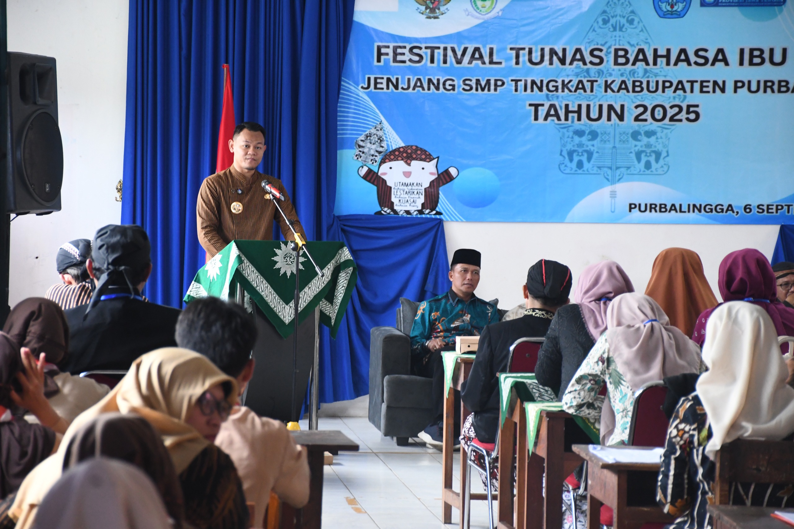 FTBI 2025 Resmi Dibuka, Bupati Fahmi: Pelestarian Bahasa Jawa Butuh Ekosistem Berkelanjutan