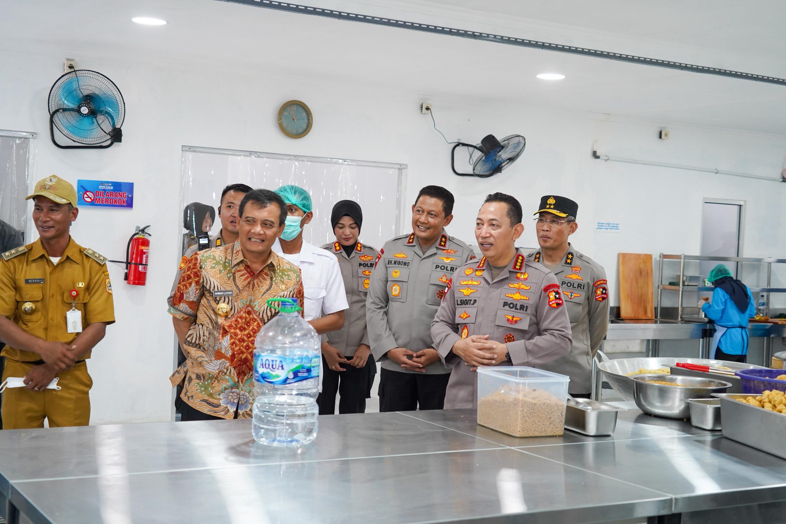 Kapolri Tinjau SPPG Pabelan Semarang: Tekankan Standar Gizi dan Kebersihan Makanan
