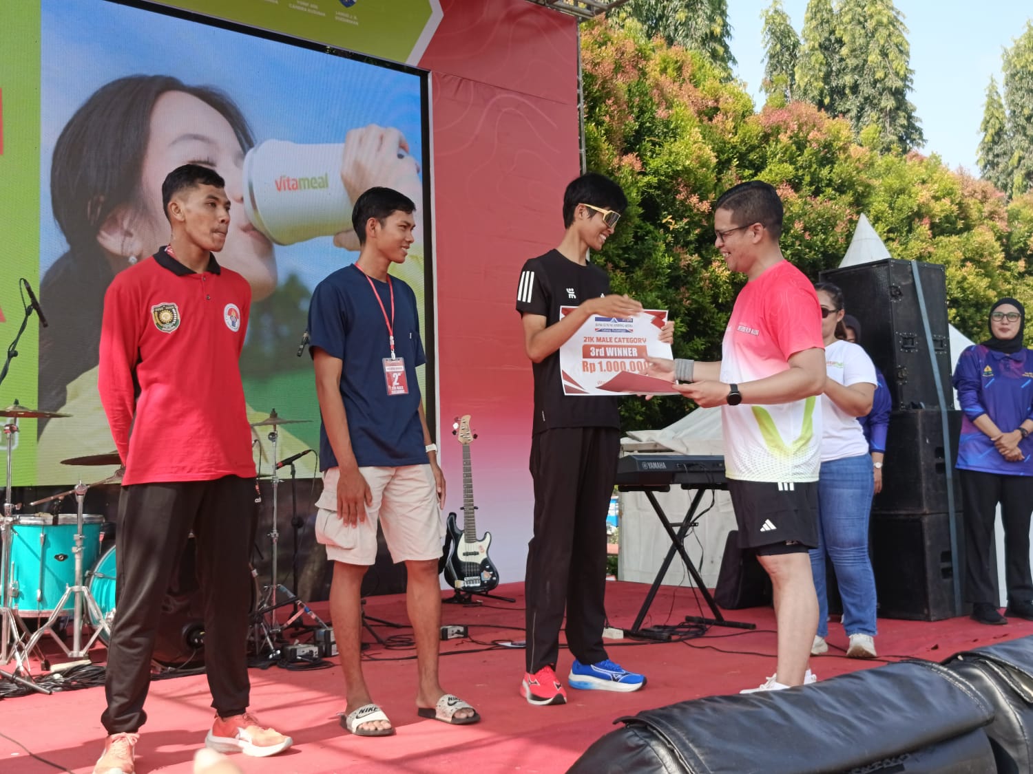 Diikuti 1500 Pelari, Vitameal Merdeka Run 2025  Sukses Digelar di Purbalingga