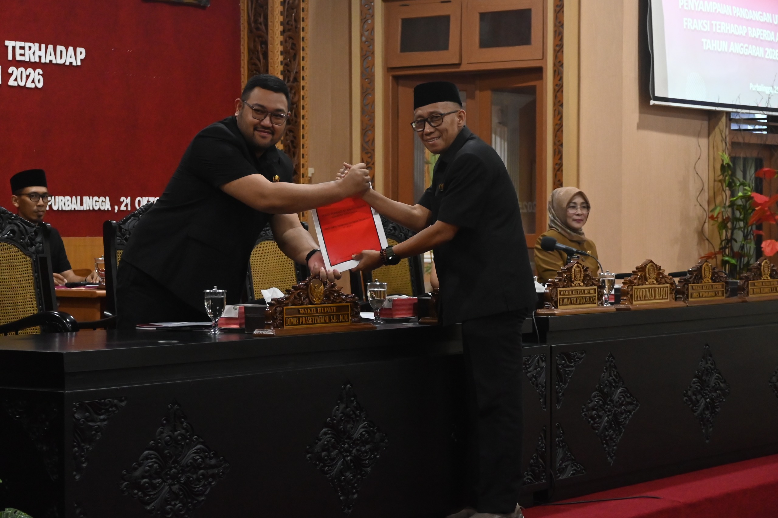 PAD Naik, Infrastruktur Diperkuat: Raperda APBD 2026 Dapat Dukungan Fraksi DPRD Purbalingga
