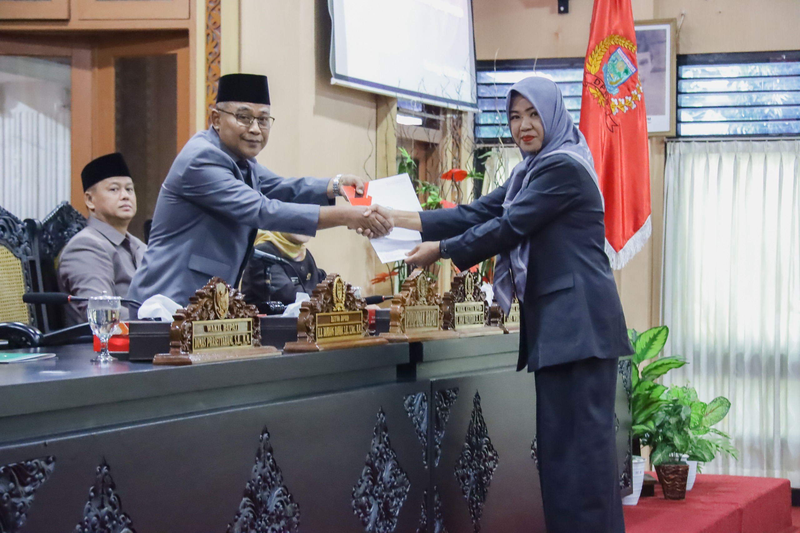 DPRD dan Pemkab Purbalingga Sepakati Dua Raperda Strategis untuk Penguatan Ekonomi Daerah